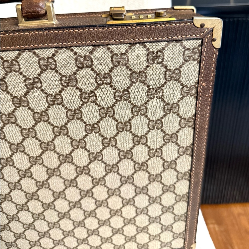 Gucci authentic vintage small trunk supreme coated canvas document case - Picture 8 of 16